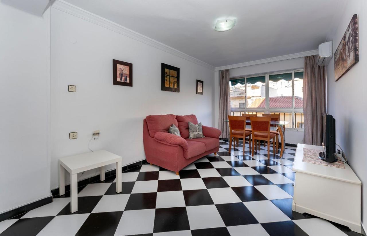 Malaga Downtown And Beach Apartment Екстериор снимка